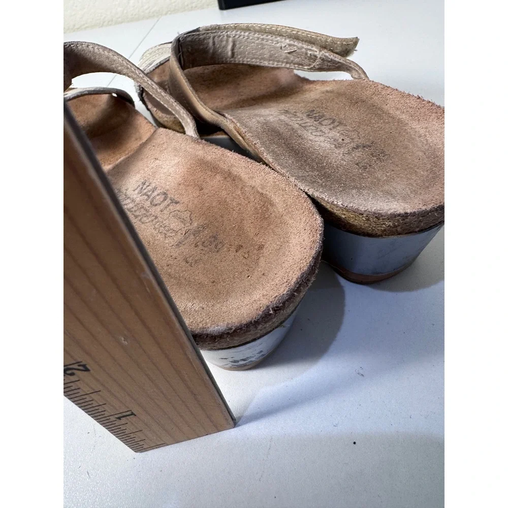 Naot Wedge Sandals Womens 39 8.5 8 Metallic Leather Cork‎ Platform Comfort Boho